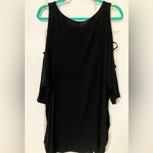 Women’s Black Cold Shoulder Top Size XL. Stretch very attractive unique design - Picture 4 of 16